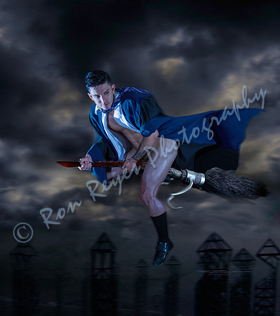 00Z4i_ RAVENCLAW - Raw & Naked