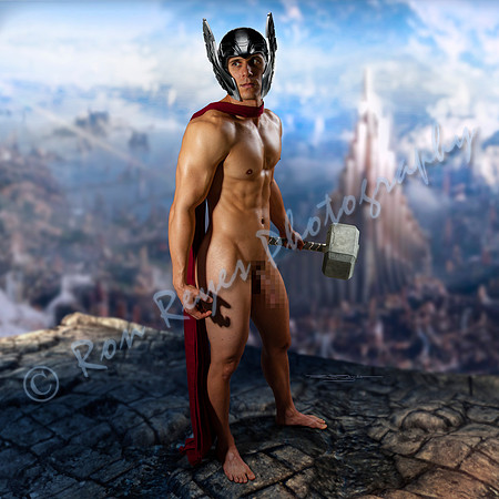 SuperHeroes 031_ Thor Odinson ... RAW