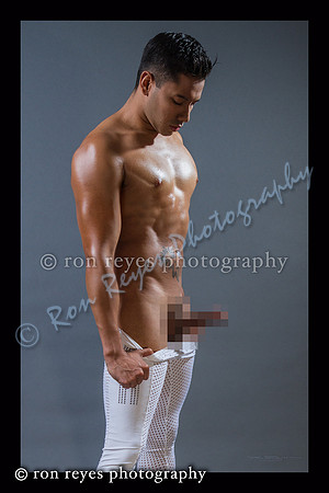 900_ Purchased version will NOT be censored